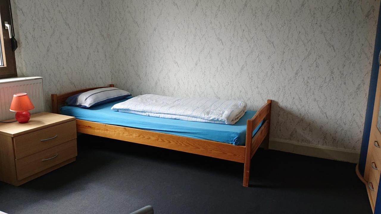 Ferienwohnung Linde - Marburg Biedenkopf Mit 5 Zimmer Und Balkon Frechenhausen Ngoại thất bức ảnh